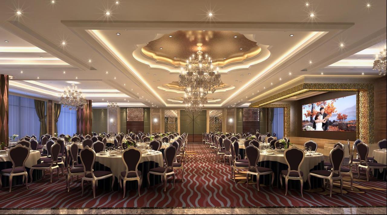 Royal International Hotel Urumqi Eksteriør billede